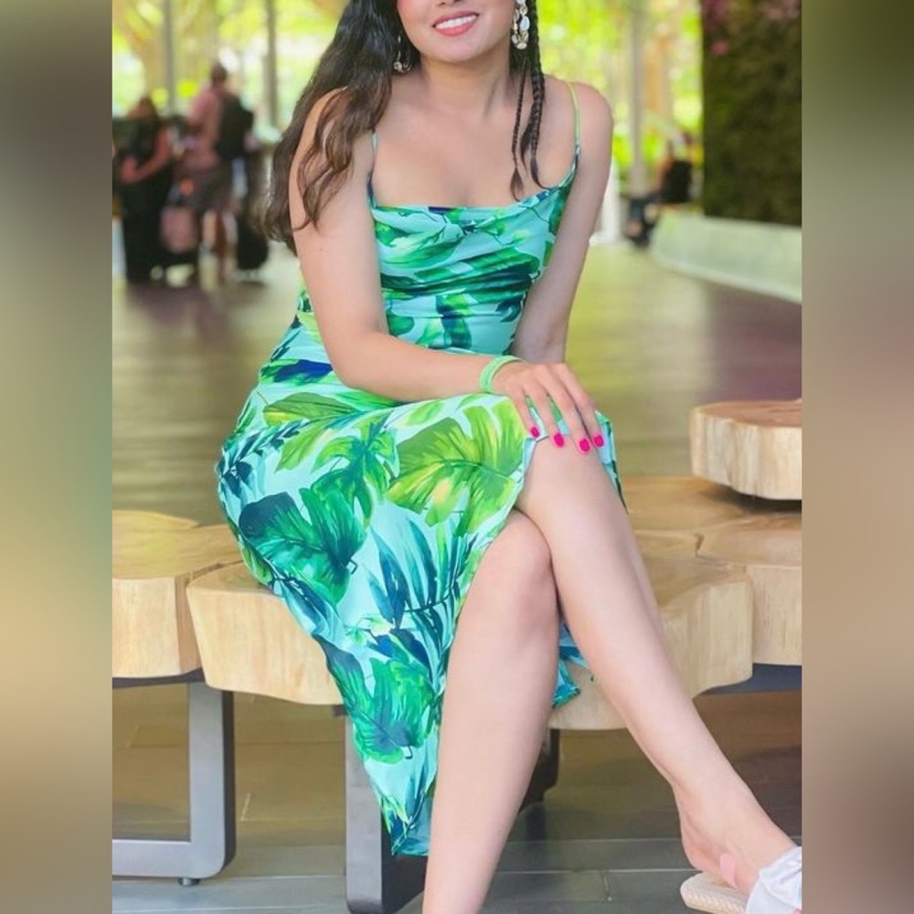 A tropical dress by Zara !
